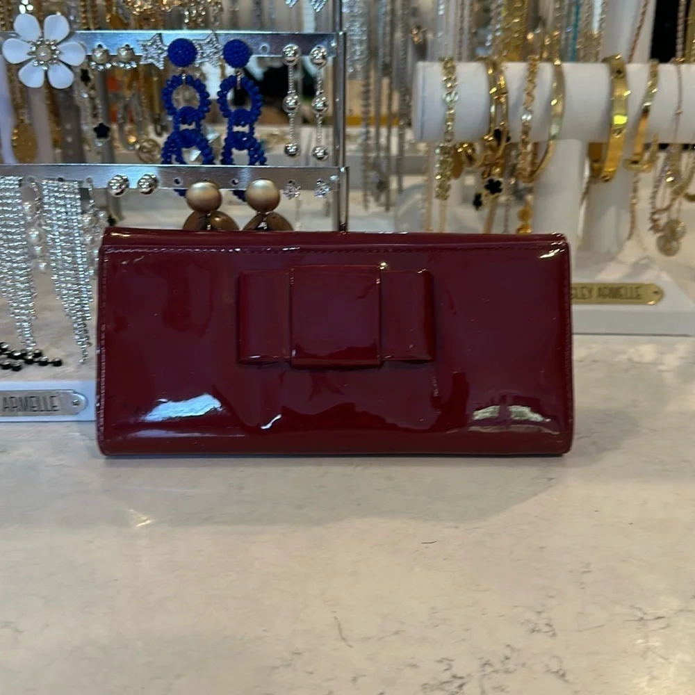 Miu Mui red patent leather continental wallet